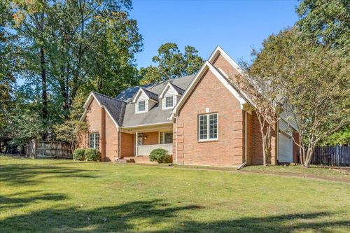 8912 Timber Trail Cv, Cordova, TN, 38018-7404 | Card Image