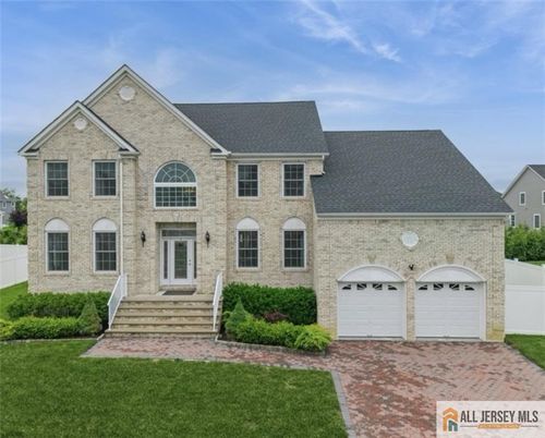 20 Washingtons Xing, Monroe, NJ, 08831-5362 | Card Image