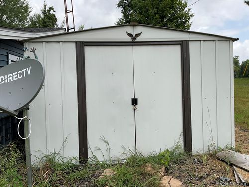 3958 Briggs Rd, Otter Lake, MI, 48464-9734 | Card Image