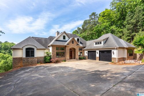 2705 Nanyehi Dr, Ohatchee, AL, 36271-4389 | Card Image