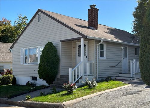 60 Hendrick St, Providence, RI, 02908-5218 | Card Image