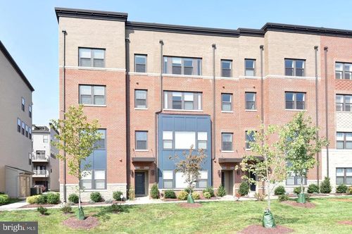 44858 Tiverton Sq, ASHBURN, VA, 20147-5986 | Card Image