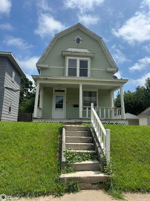 410 S Marshall St, Burlington, IA, 52601-4149 | Card Image