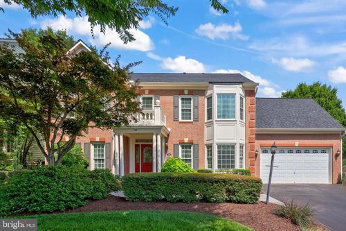 12916 Hedgetop Dr, Herndon, VA, 20171-2272 | Card Image