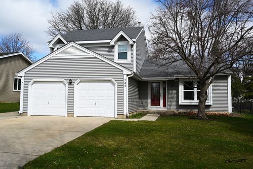 744 Concord Dr, Crystal Lake, IL, 60014-1820 | Card Image