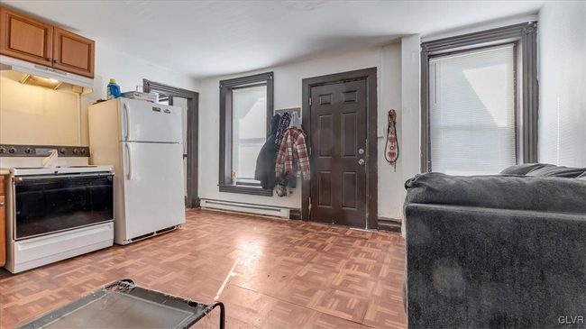 201 N 4 Th St, Condo with 6 bedrooms, 6 bathrooms and null parking in Allentown PA | Image 12