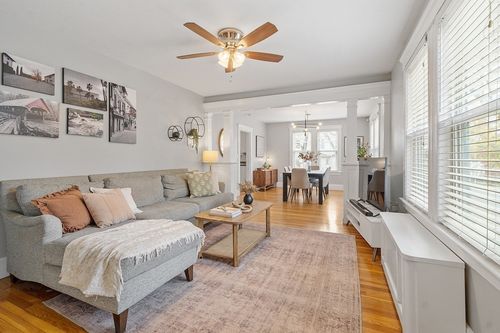 33 Herrick Rd, North Andover, MA, 01845-3734 | Card Image