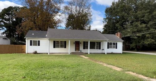 701 S Main St, Leachville, AR, 72438-9737 | Card Image