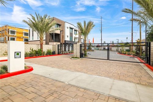 29 Bigsby Drive, Stanton, CA, 90680 | Card Image