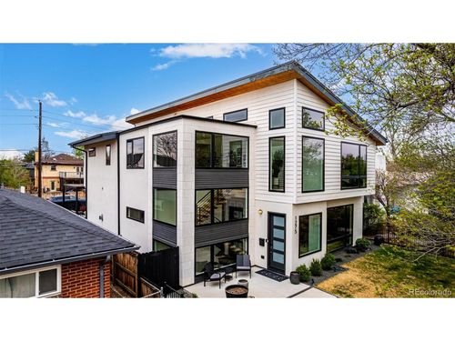 1275 S Steele St, Denver, CO, 80210-2037 | Card Image