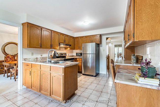 96 Nipissing Cres, House other with 4 bedrooms, 3 bathrooms and 4 parking in Brampton ON | Image 12