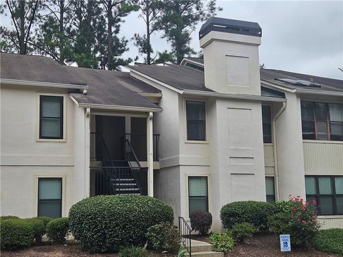 2520 Huntingdon Chase, Atlanta, GA, 30350-4964 | Card Image