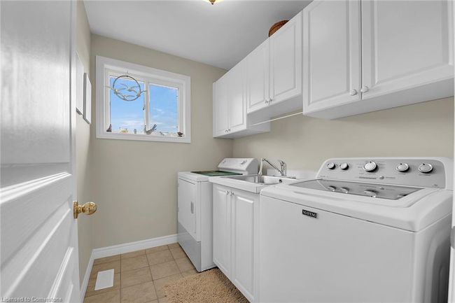 24 Jeanette Ave, House other with 4 bedrooms, 3 bathrooms and 4 parking in Grimsby ON | Image 23