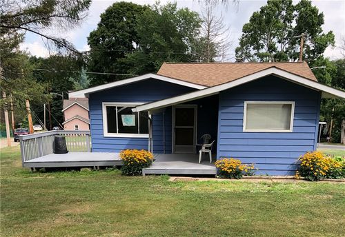 306 Ferry St, East Brady, PA, 16028-1420 | Card Image