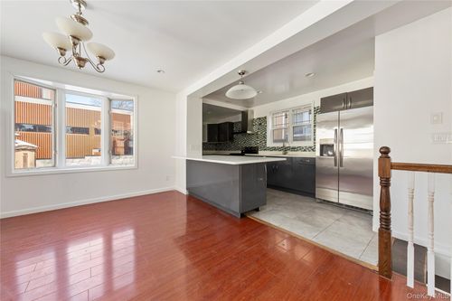 154-09 35th Ave, Flushing, NY, 11354-5011 | Card Image