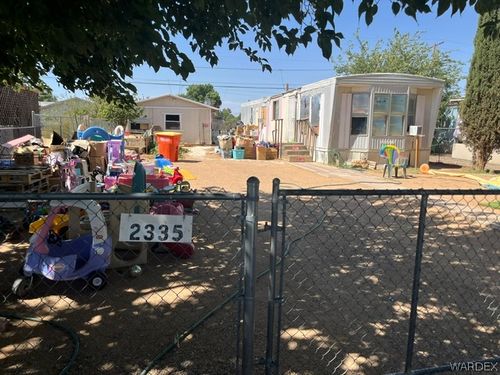 2335 E Leroy Avenue, Kingman, AZ, 86409 | Card Image