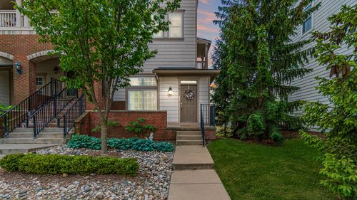 50147 Harding St, Canton, MI, 48188-6713 | Card Image