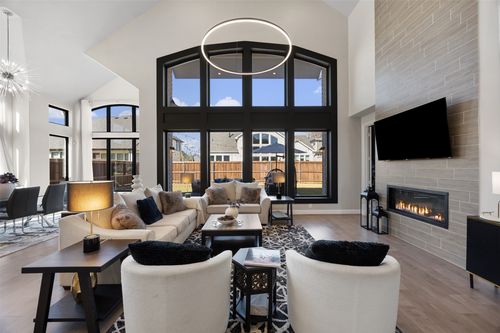 2413 Shane Dr, Midlothian, TX, 76065-2748 | Card Image