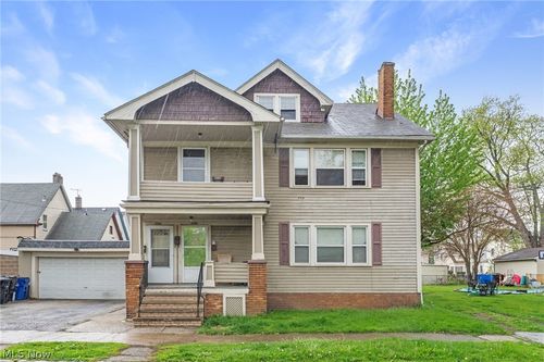 3746 W 39th St, Cleveland, OH, 44109-2468 | Card Image