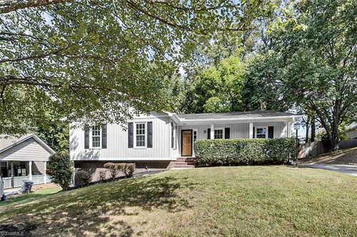 705 Gretchen Ln, Greensboro, NC, 27410-3106 | Card Image