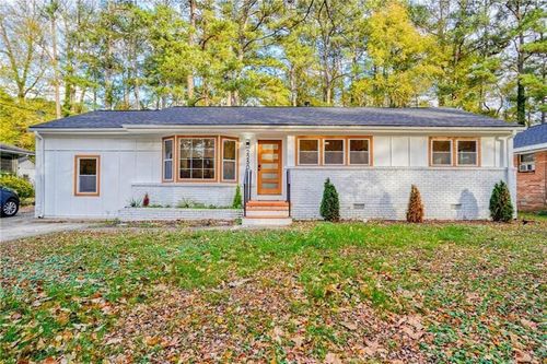 2250 Dodson Dr, EAST POINT, GA, 30344-1035 | Card Image