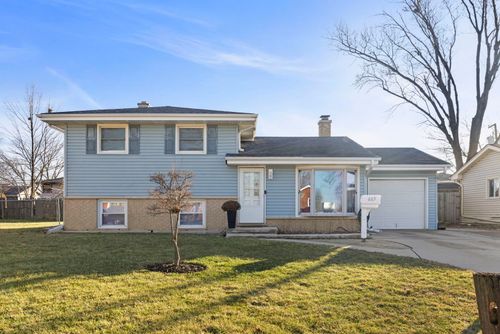 665 W Lake Manor Drive, Addison, IL, 60101 | Card Image