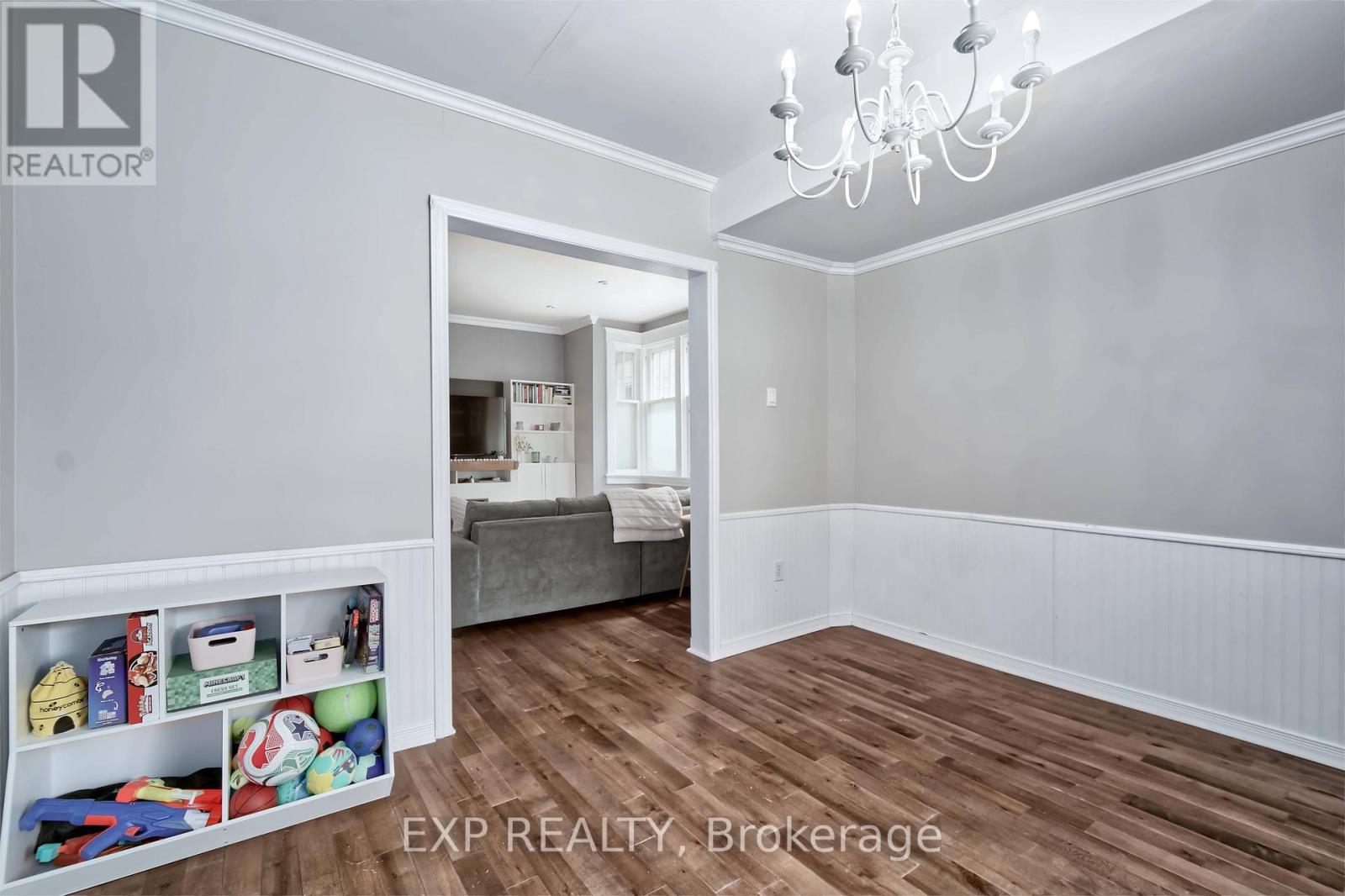 Residential in London South (South F) 5