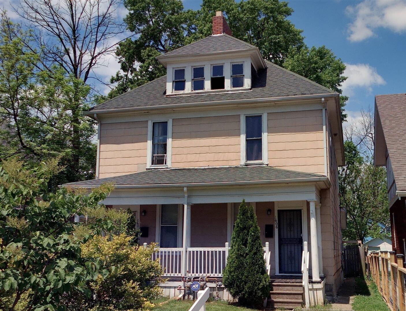 Minnesota Ave, Columbus, OH 43211