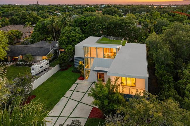 10620 Sw 74 Th Ave, House other with 6 bedrooms, 5 bathrooms and null parking in Pinecrest FL | Image 54