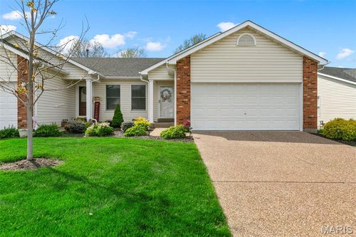 72a-1551 Rosedale Dr, O Fallon, MO, 63366-1154 | Card Image