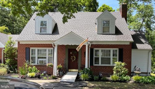 2631 N Charlotte St, POTTSTOWN, PA, 19464-1011 | Card Image