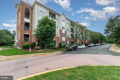 unit-492-4860 Eisenhower Ave, ALEXANDRIA, VA, 22304-7350 | Card Image