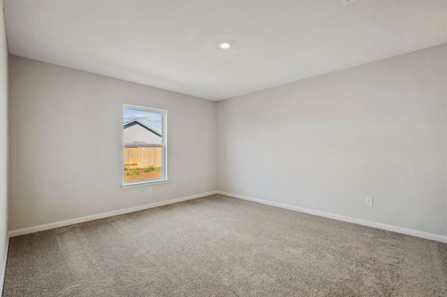 313 Grayson Baw Ln, House other with 3 bedrooms, 2 bathrooms and 2 parking in Waller TX | Image 16