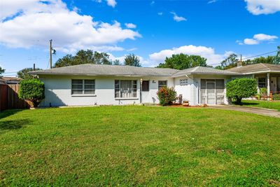 618 Brookside Drive, House other with 2 bedrooms, 1 bathrooms and null parking in Clearwater FL | Image 2