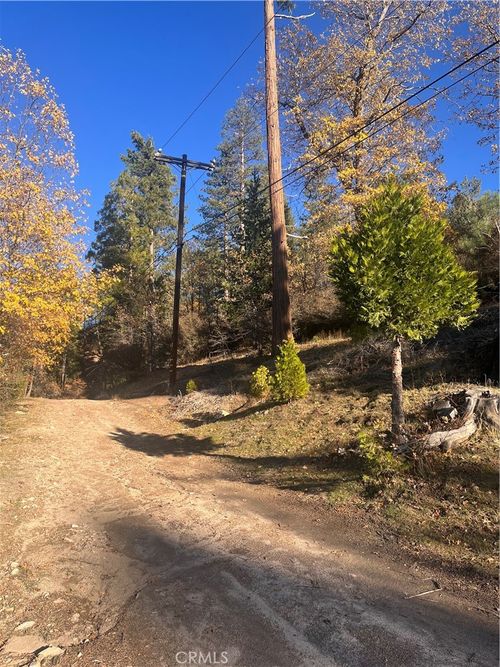 29834 Juniper Dr, Cedar Glen, CA, 92321 | Card Image