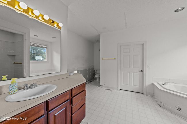 104 Duba Ct, House other with 3 bedrooms, 2 bathrooms and 6 parking in Clayton NC | Image 23