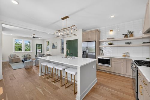438 Patterson St, Nashville, TN, 37211-2828 | Card Image