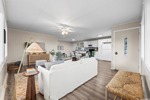 414 Hoomalu St, Pearl City, HI, 96782-2922 | Card Image
