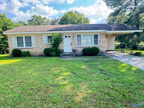 4211 Teejay Dr Nw, Huntsville, AL, 35810-1939 | Card Image