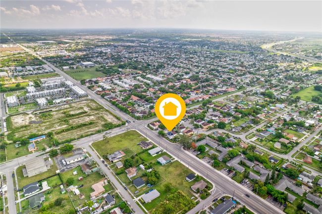 13688 Sw 264 Th Ter, House other with 4 bedrooms, 3 bathrooms and null parking in Homestead FL | Image 40