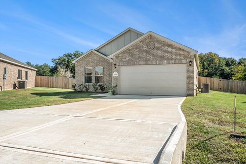 12351 Pecan Dr, Willis, TX, 77318-1319 | Card Image