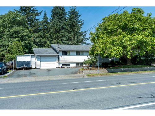 2141 Ware St, Abbotsford, BC, V2S3C4 | Card Image