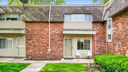 515 Long Shore Dr, Ann Arbor, MI, 48105-4620 | Card Image