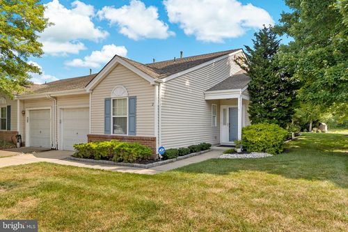 2 Carolina Way, MOUNT LAUREL, NJ, 08054-6930 | Card Image
