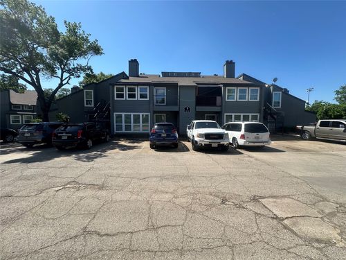 apt-713-9696 Walnut St, Dallas, TX, 75243-2372 | Card Image