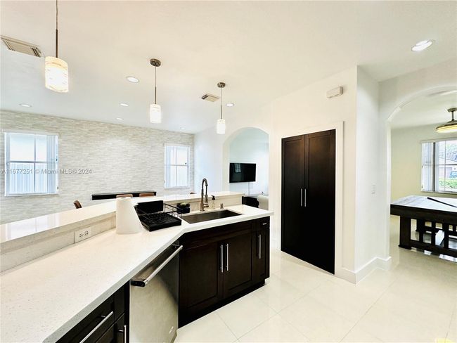 10886 Sw 242 Nd St, House other with 4 bedrooms, 2 bathrooms and null parking in Homestead FL | Image 13