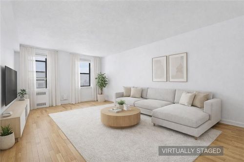 3w-302 96th Street, Brooklyn, NY, 11209 | Card Image