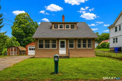 7 Maple St, East Windsor, CT, 06088-9521 | Card Image