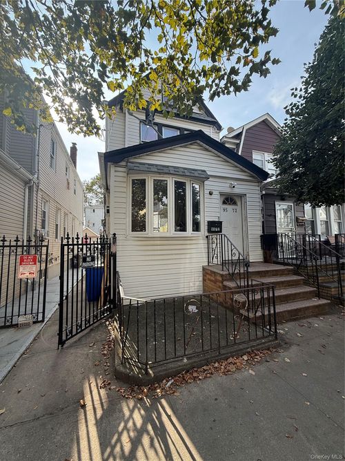 9572 115th Street, New York, NY, 11419 | Card Image