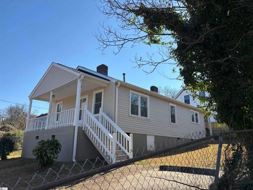 8 Cotton St, Greenville, SC, 29609-4605 | Card Image